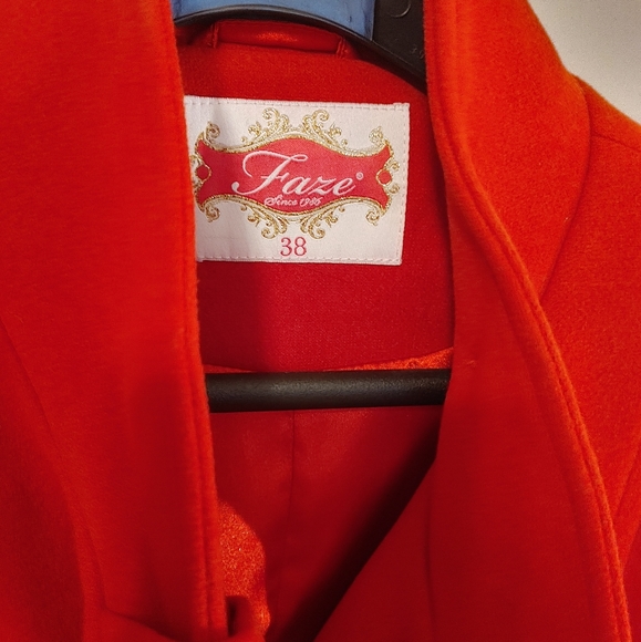 NWOT Faze wool coat. Gorgeous! - Picture 3 of 5